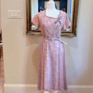 Vintage 50s Mauve Lace Sequined Party Dress M